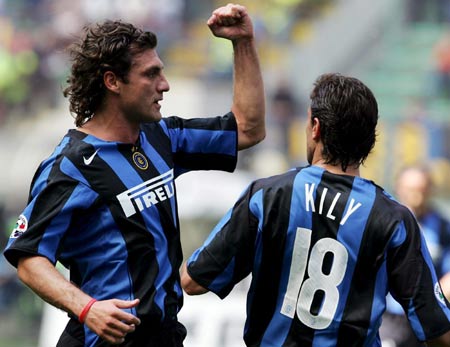 德天空：多特加入对16岁新星菲林的争夺，曼联也在竞争中