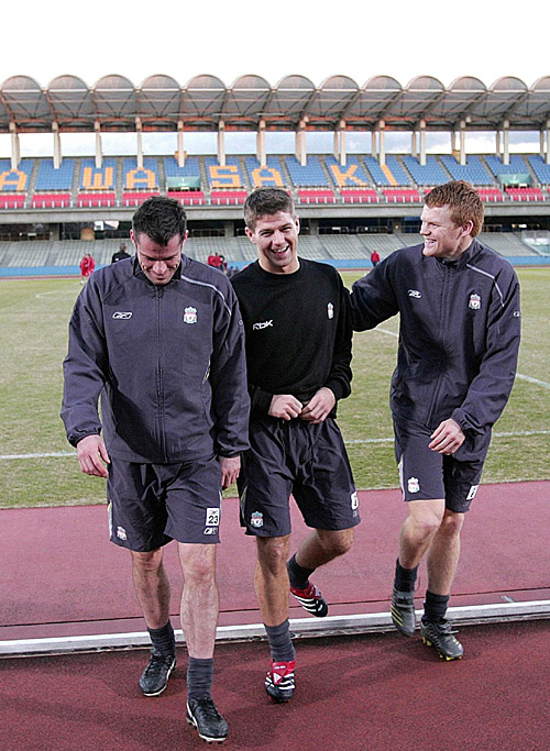 科隆vs法兰克福：卡明斯基、侯赛因巴希奇首发，格策、堂安律出战