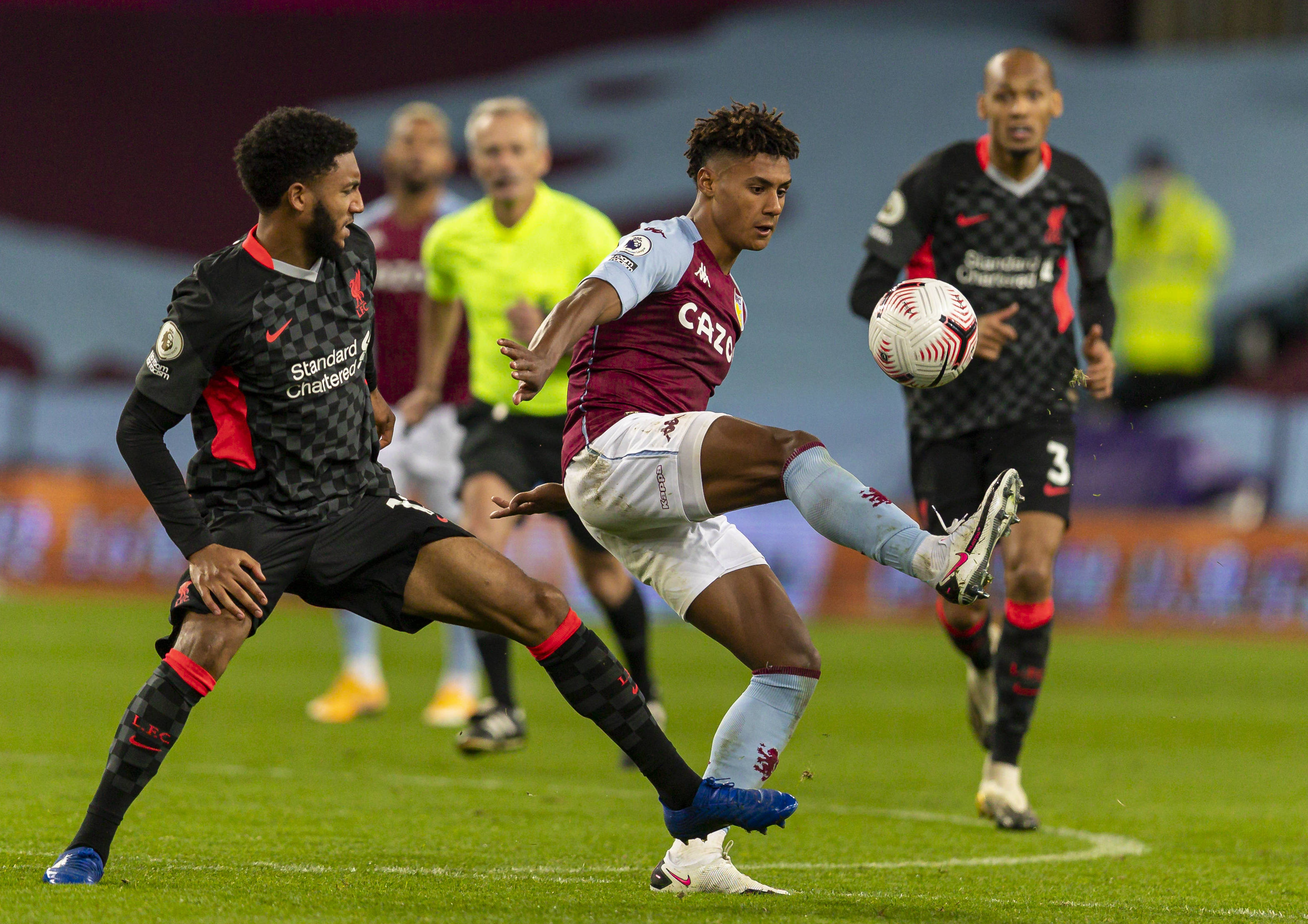 门将关键扑救震惊全场，堪称神扑