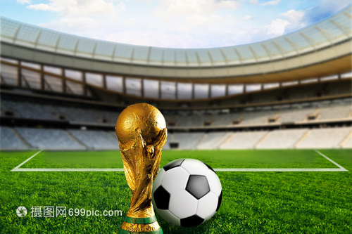 纳格尔斯曼与女友参加马拉松节目，呼吁为慈善活动捐款